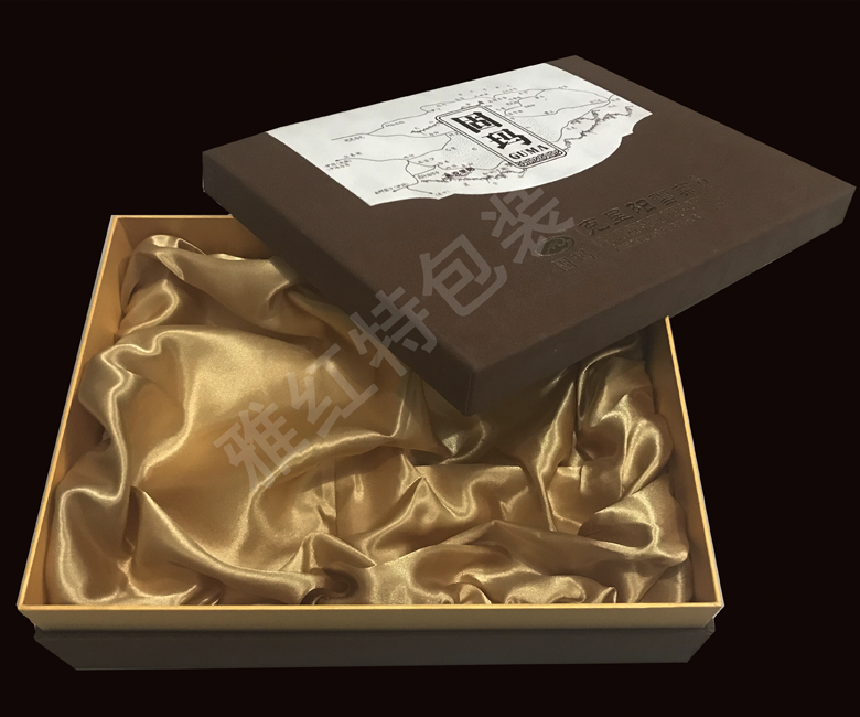 紙包木、皮包木禮盒